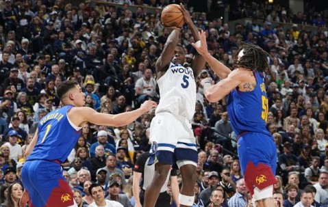 pp电子官方网站-【人物】攻守兼备气质出众 NBA的未来看爱德华兹！